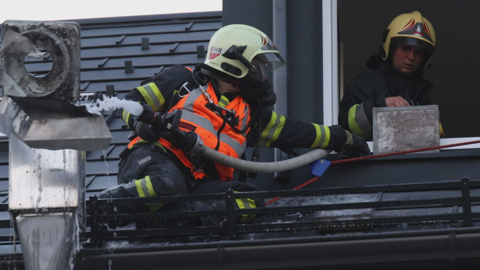 Brand einer Lüftungsanlage an einem Wohn- und Geschäftsgebäudes in Wels-Innenstadt